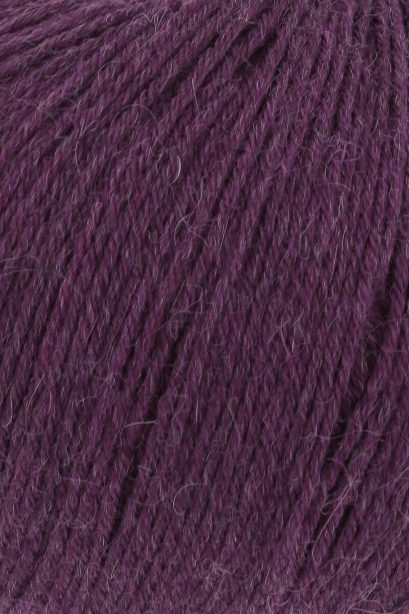 Lang Yarns Alpaca Soxx 6-ply Yarn, 390m / 150g – Bordeaux Mélange (0064), yarn texture