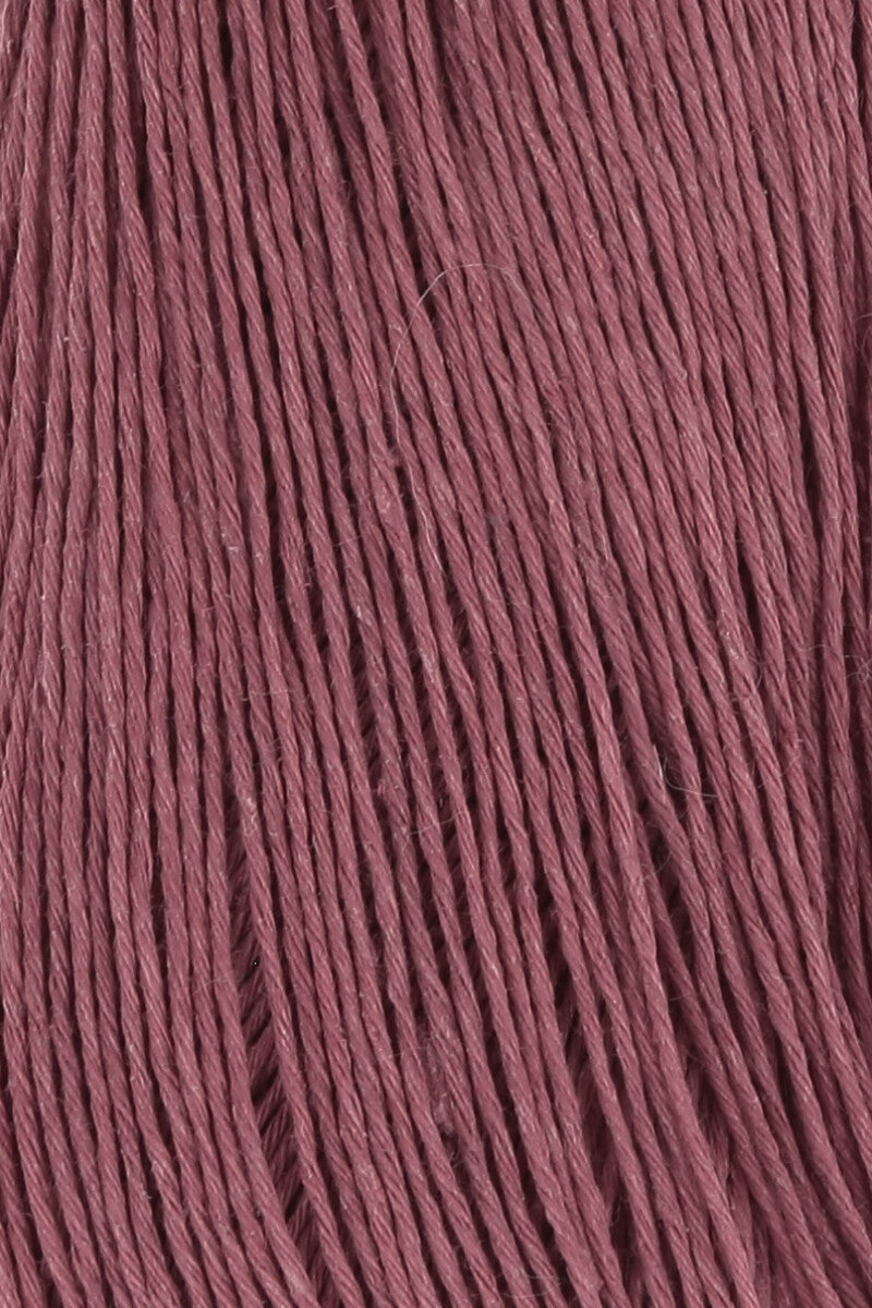 Lang Yarns Crealino – 50g / 165m – Burgundy (0062) – detail