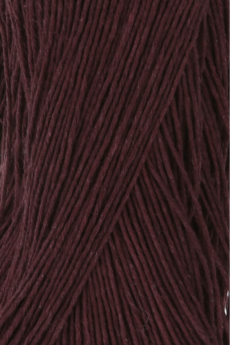 Lang Yarns Crealino – 50g / 165m – Burgundy (0162) – detail