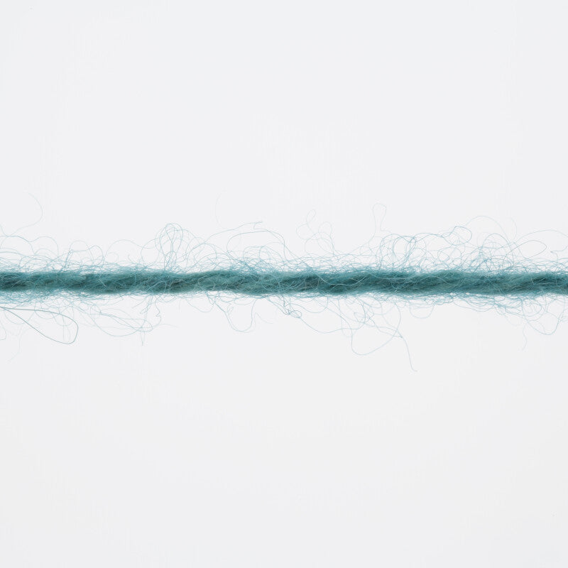 Lang Yarns Regina – 50g / 175m – Ocean (0088) – yarn texture