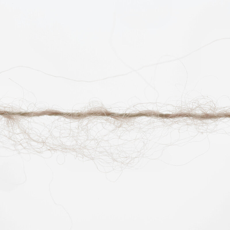 Lang Yarns Zen – 25g / 200m – Camel (0039) – yarn texture