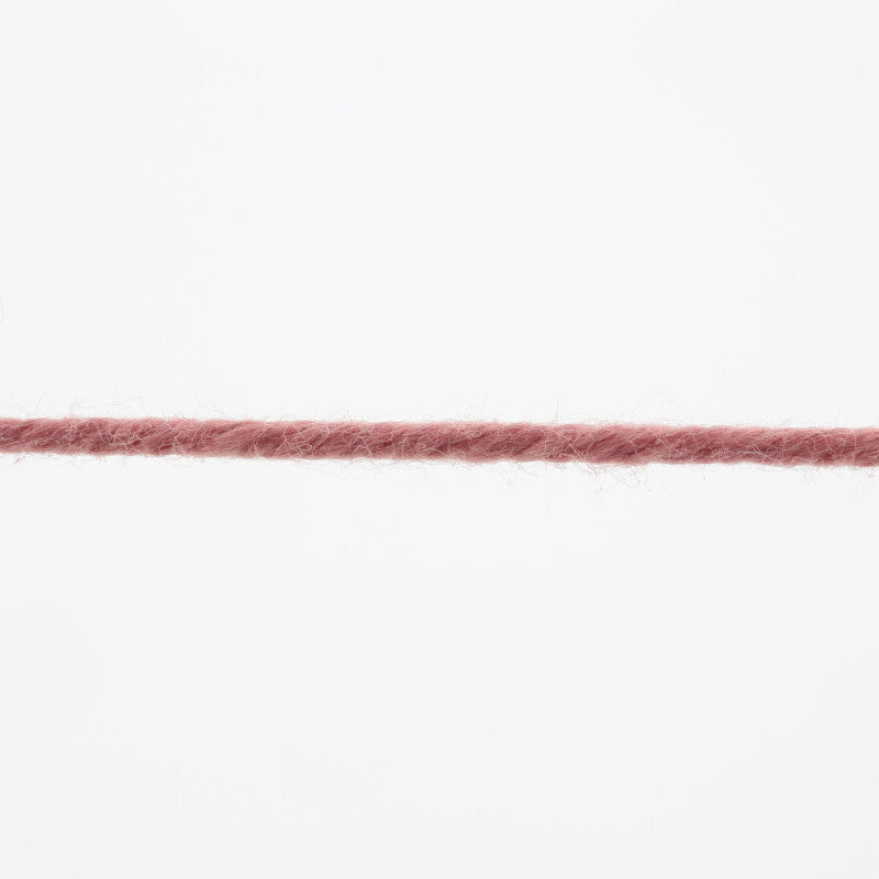 Lang Yarns Oceania – 50g / 140m – Light Rose (0309) – yarn texture