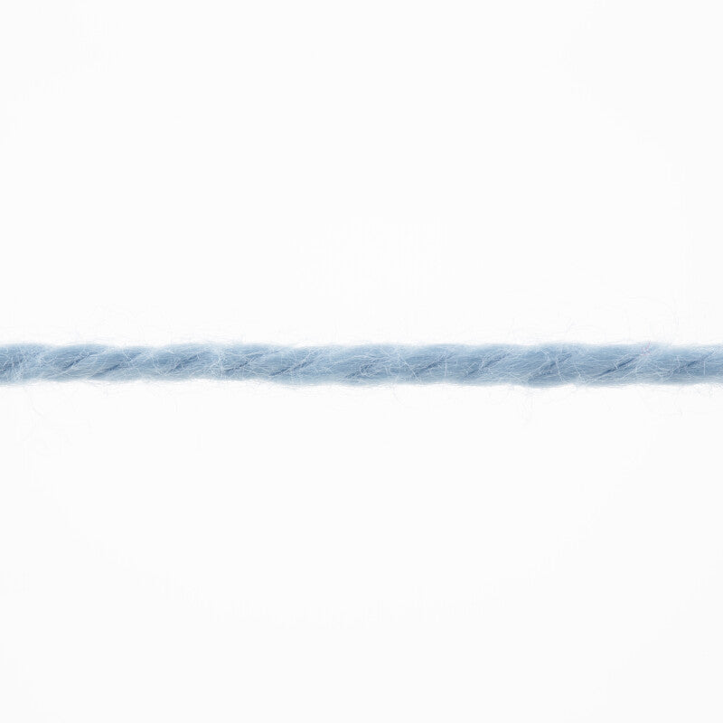 Lang Yarns Tissa β 50g / 80m β Light Blue (0021) β yarn texture