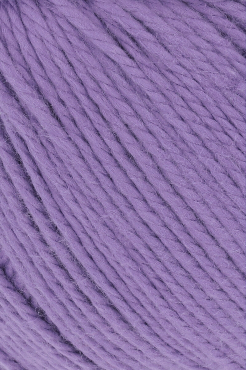 Lang Yarns Tissa β 50g / 80m β Plum (0046) β detail