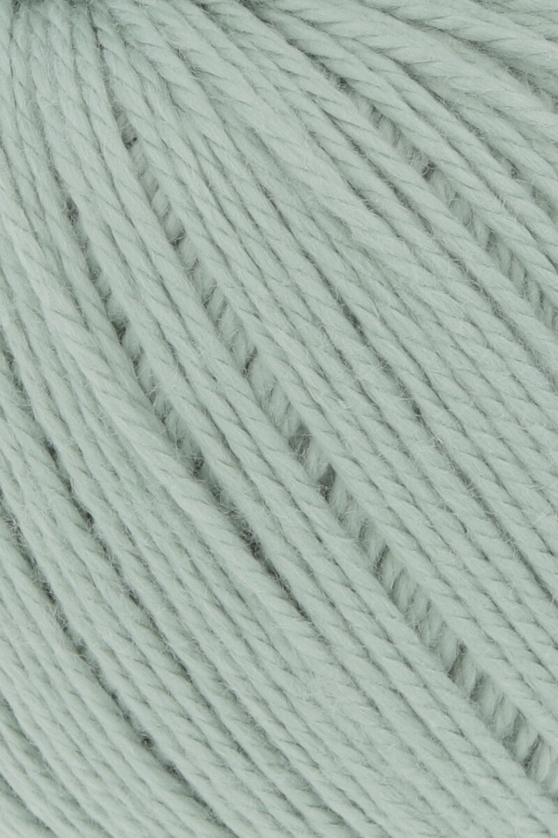 Lang Yarns Tissa β 50g / 80m β Ivy (0093) β detail