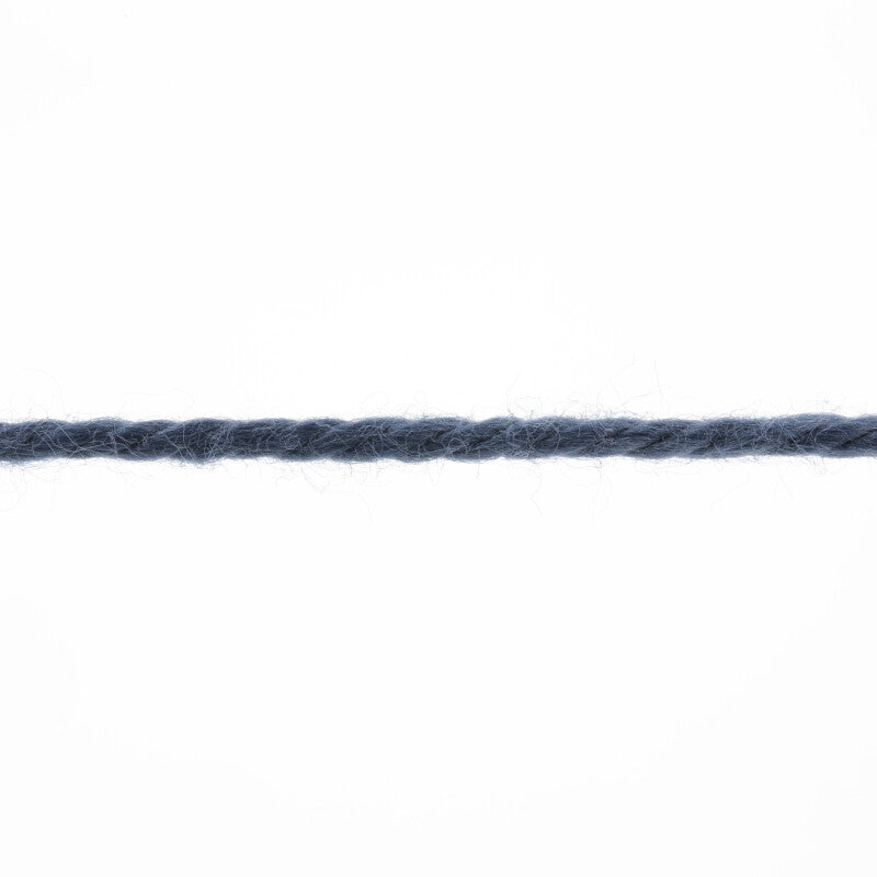 Lang Yarns Tissa β 50g / 80m β Dark Jeans (0134) β yarn texture