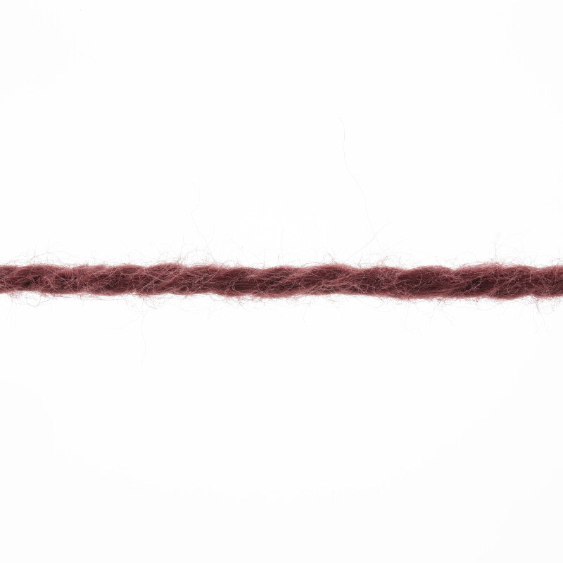 Lang Yarns Tissa β 50g / 80m β Burgundy (0162) β yarn texture