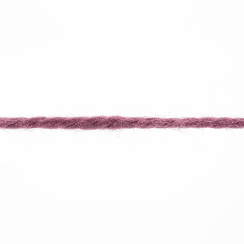 Lang Yarns Tissa β 50g / 80m β Bordeaux (0166) β yarn texture