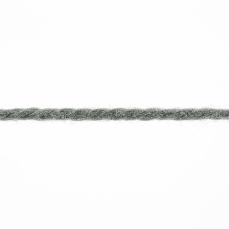 Lang Yarns Tissa β 50g / 80m β Sage (0192) β yarn texture