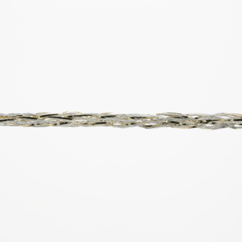 Lang Yarns Lamé Soft – 50g / 190m – Offwhite/Gold (0094) – yarn texture