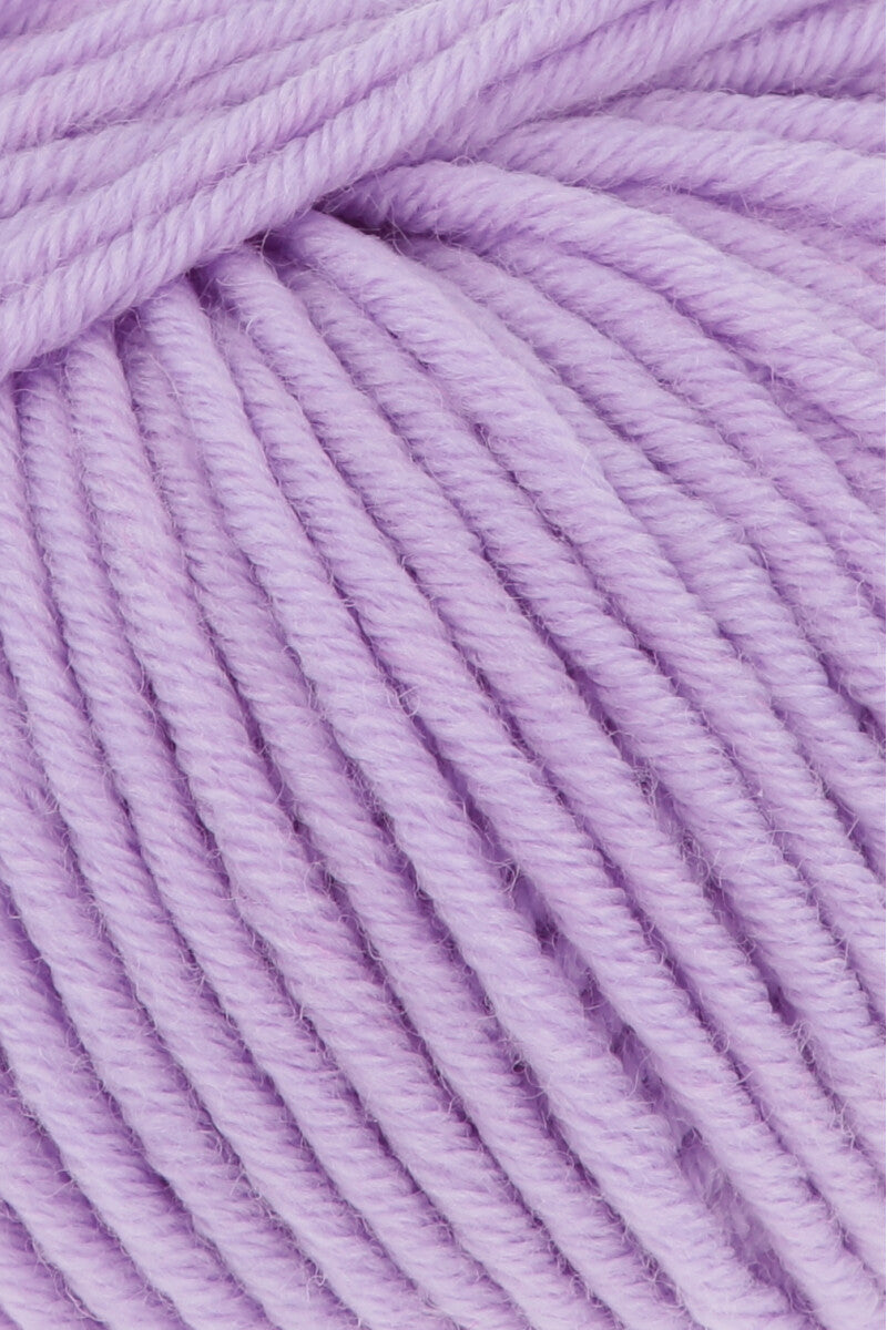 Lang Yarns Merino 70 – 50g / 70m – Lilac (0045) – detail