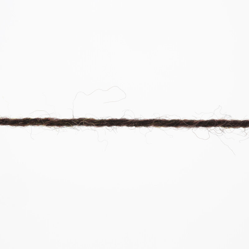 Lang Yarns Merino 400 Lace – 25g / 200m – Dark Brown Mélange (0368) – yarn texture