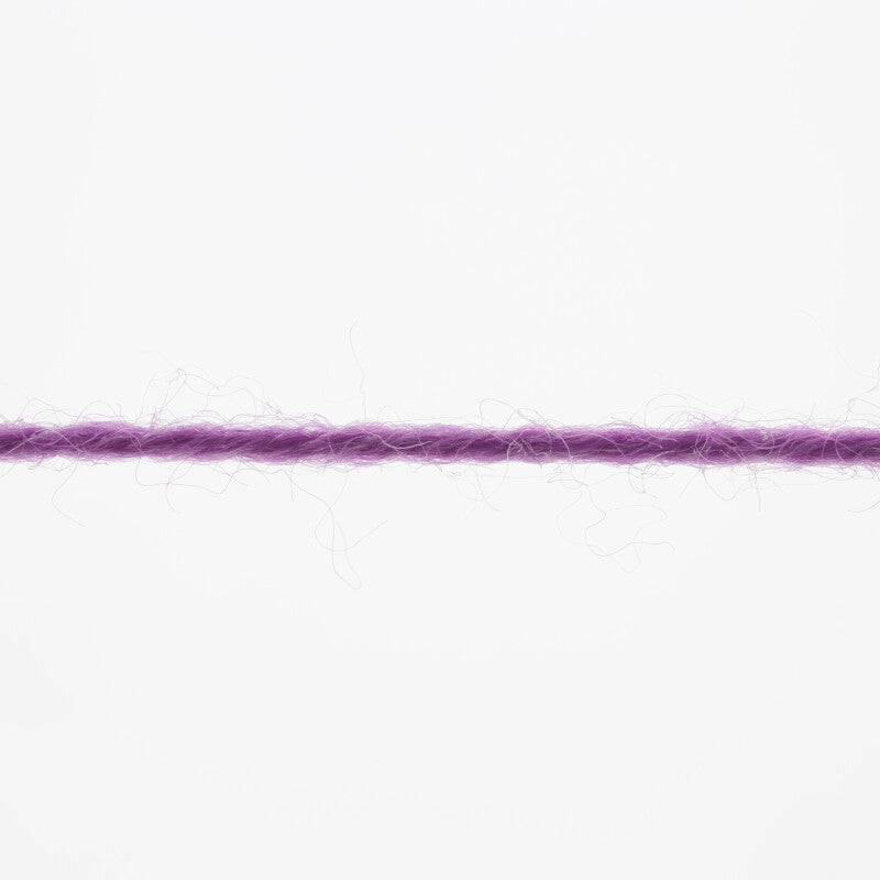 Lang Yarns Jawoll Yarn, 190m / 50g – Berry (0266), yarn strand