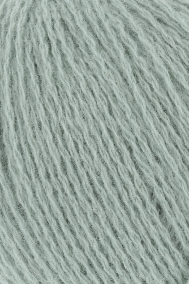 Lang Yarns Cashmere Lace – 25g / 165m – Sage (0092) – detail