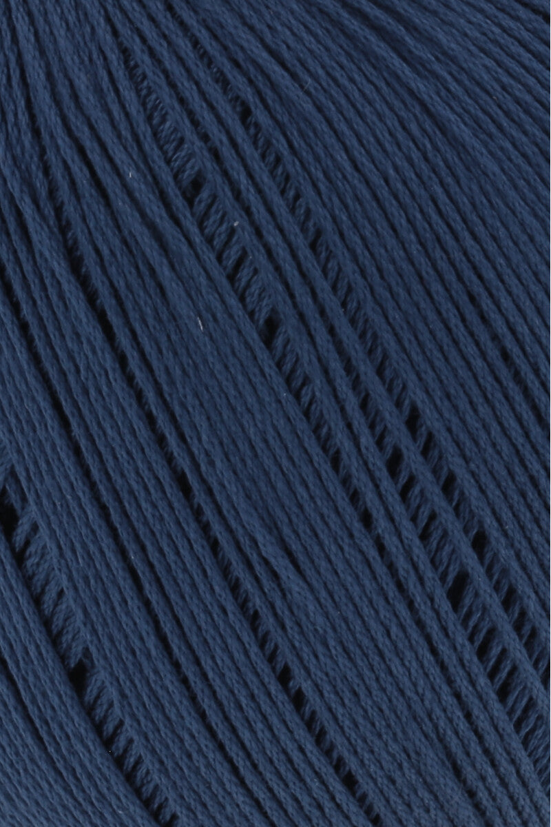Lang Yarns Marisa – 100% Egyptian cotton yarn, 50g/210m – Blue Marine (0135) – detail