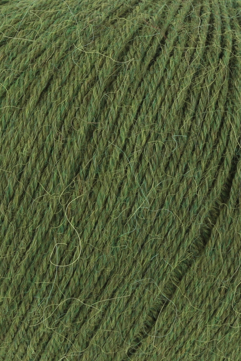 Lang Yarns Alpaca Soxx 4-ply Yarn, 390m / 100g – Green Mélange (0017), yarn texture