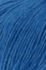Lang Yarns Regina – 50g / 175m – Bluette (0006) – detail