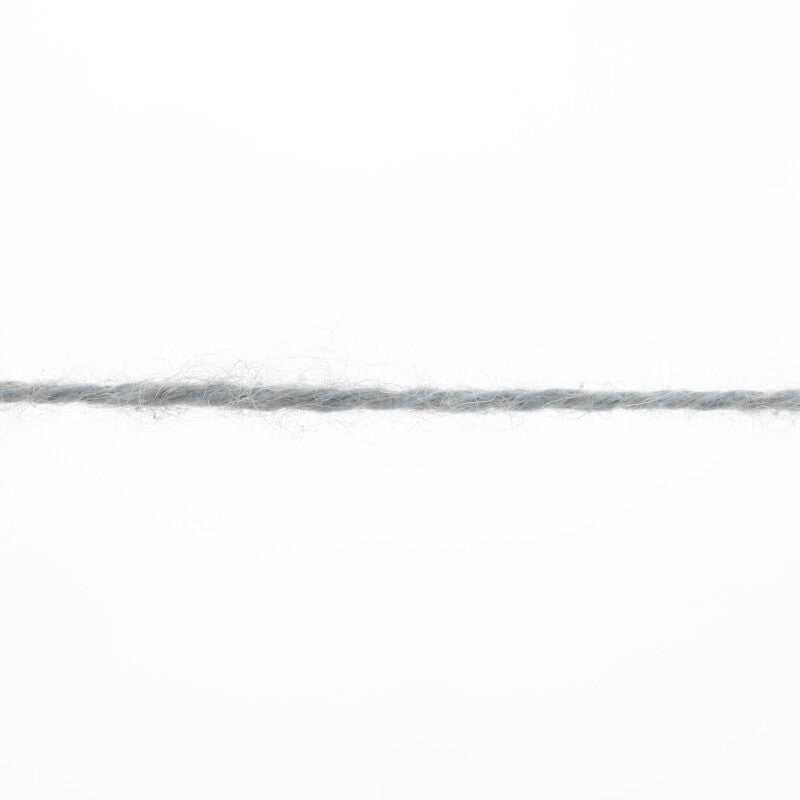 Lang Yarns Regina – 50g / 175m – Mouse Grey (0103) – yarn texture