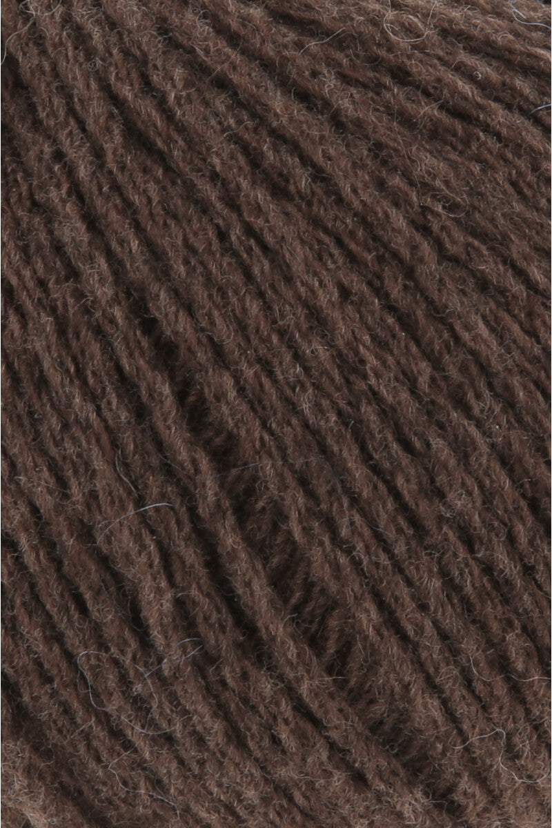 Lang Yarns Yak – 50g / 120m – Chocolate (0167) – detail