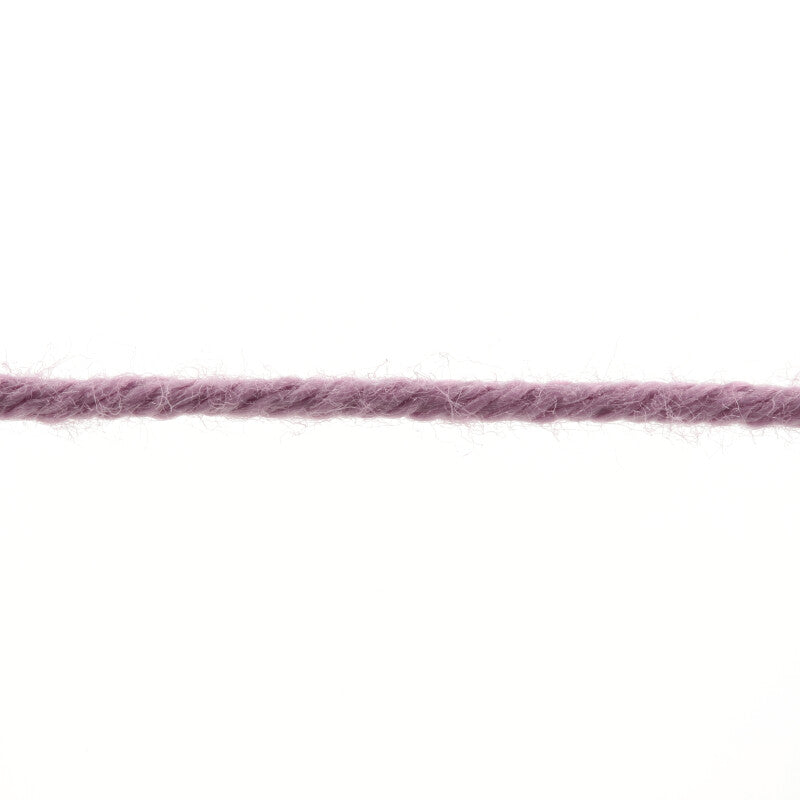 Lang Yarns Oceania – 50g / 140m – Mauve (0045) – yarn texture