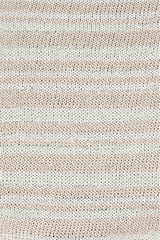 Lang Yarns Belle – 50g / 190m – Eggwhite (0002) – detail