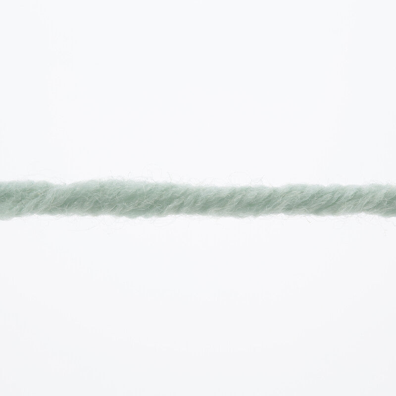Lang Yarns Merino+ – 50g / 90m – Light Sage (0092) – yarn texture