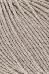 Lang Yarns Merino+ – 50g / 90m – Beige Mélange (0226) – detail