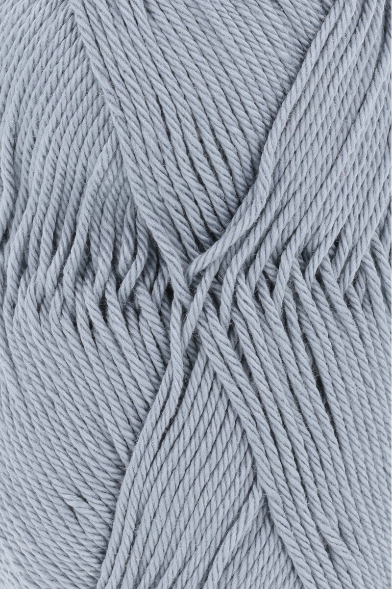 Lang Yarns Quattro – 50g / 120m – Light Jeans (0033) – detail