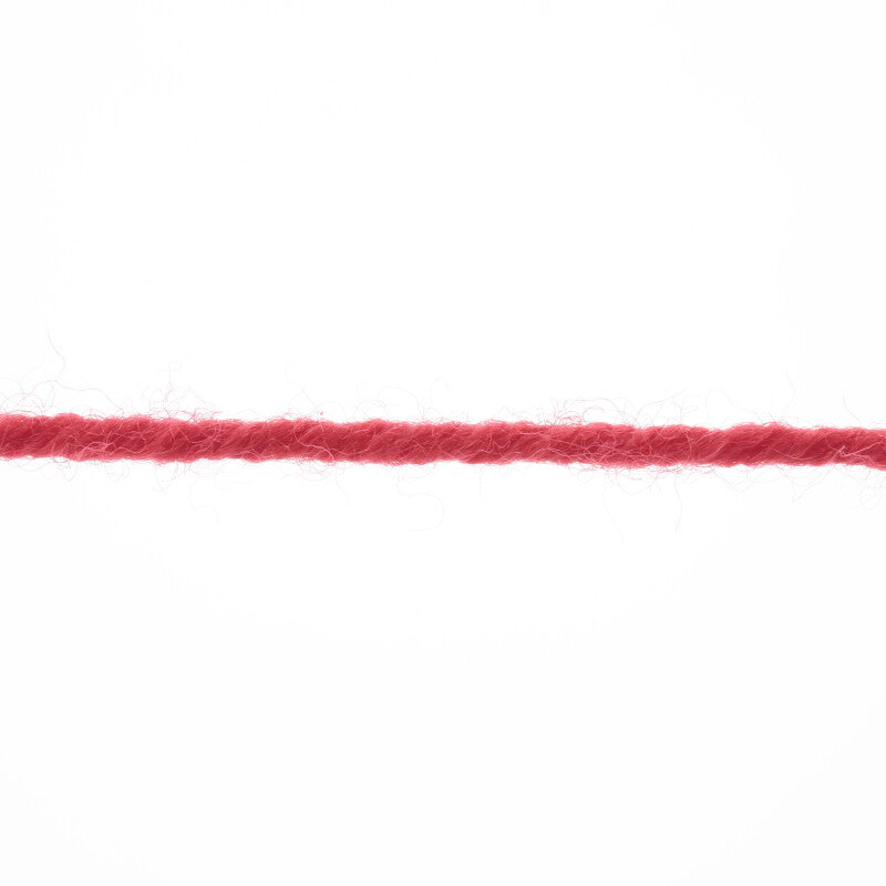 Lang Yarns Merino 150 Yarn, 150m / 50g – Hot Red (0060), yarn strand