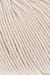 Lang Yarns Merino 150 Yarn, 150m / 50g – Sand (0096), yarn texture