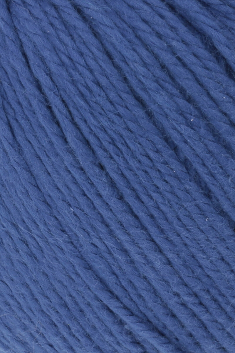 Lang Yarns Tissa – 50g / 80m – Royal (0006) – detail