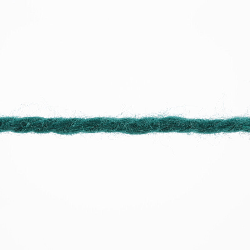 Lang Yarns Tissa – 50g / 80m – Petrol (0072) – yarn texture