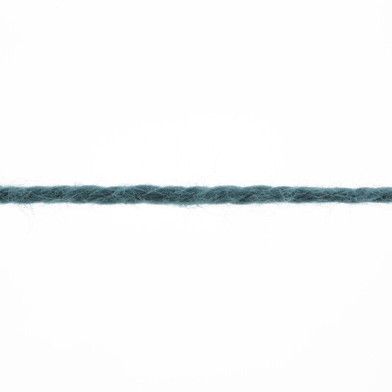 Lang Yarns Tissa – 50g / 80m – Dark Petrol (0188) – yarn texture