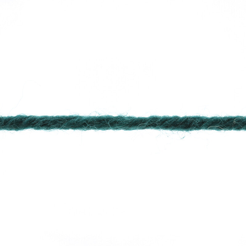 Lang Yarns Merino 120 Yarn, 120m / 50g – Fir (0217), yarn strand