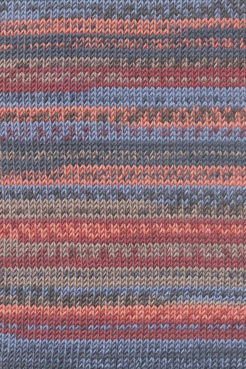 Lang Yarns Merino 120 Color – 100g / 240m – Blue/Burgundy/Brown/Salmon (0002) – detail