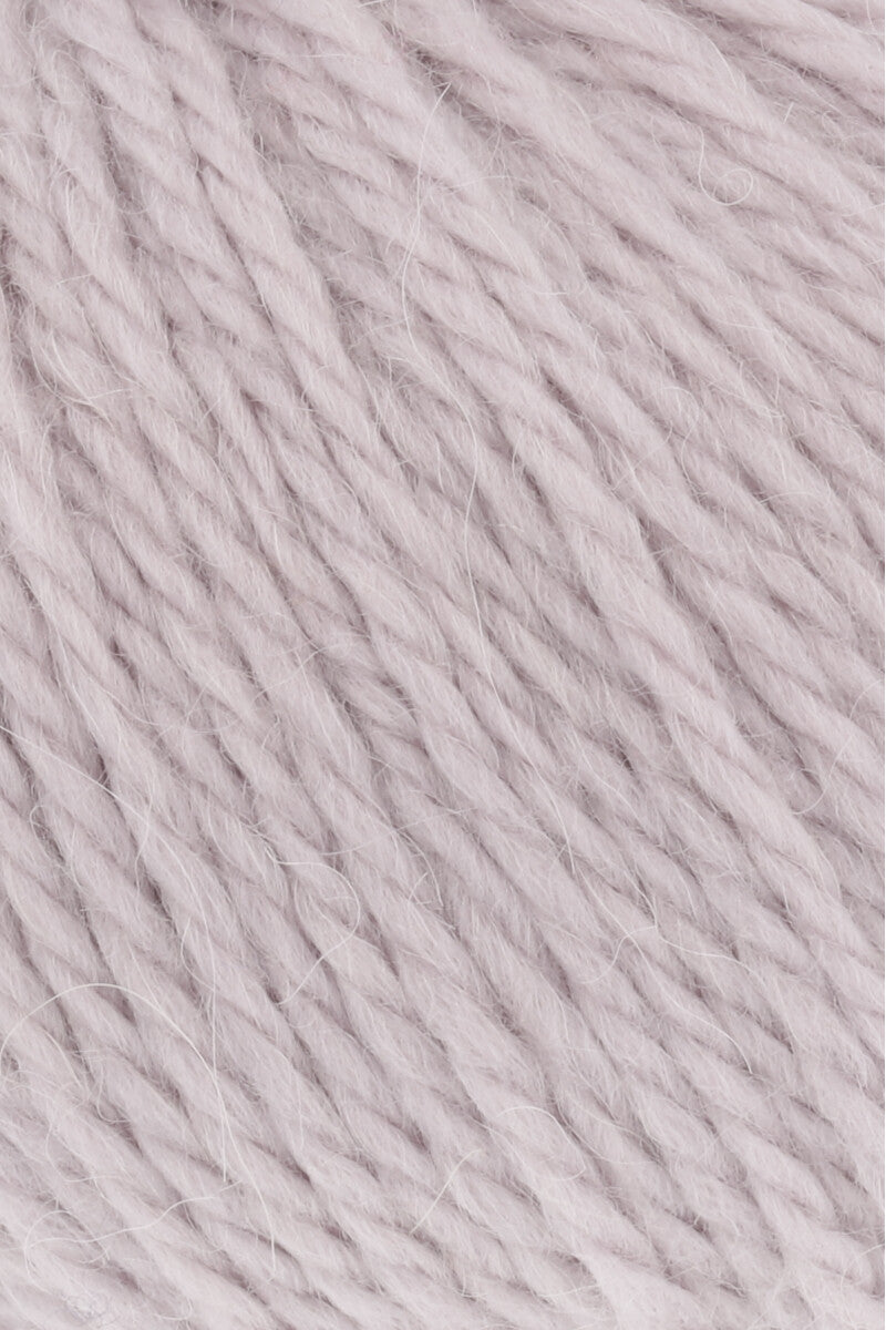 Lang Yarns Carpe Diem – 50g / 90m – Dusky Pink (0148) – detail