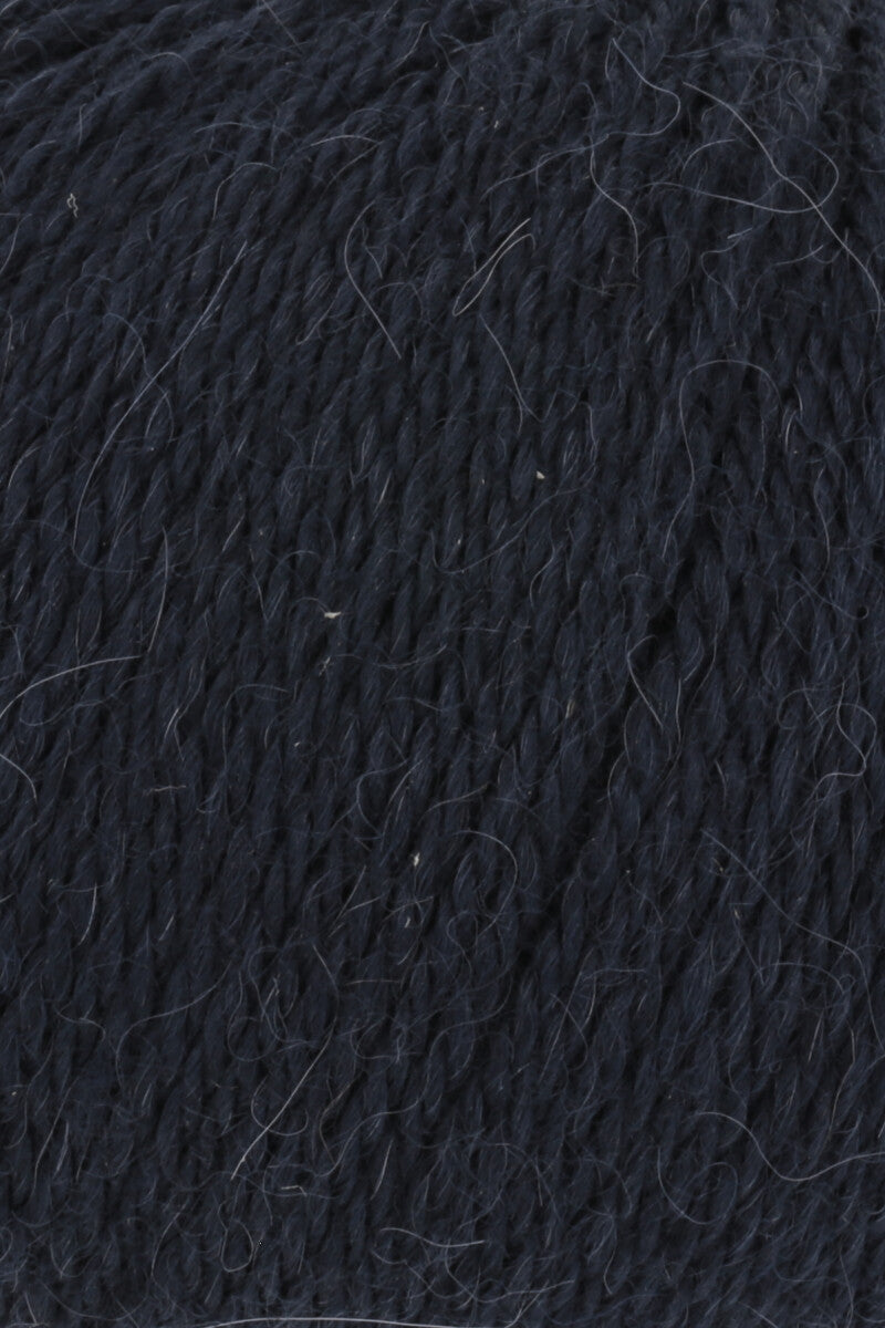 Lang Yarns Baby Alpaca Yarn, 170m / 50g – Navy (0025), yarn texture