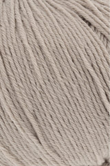 Lang Yarns Merino 200 Bébé Yarn, 203m / 50g – Beige (0326), yarn texture