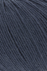 Lang Yarns Merino 200 Bébé Yarn, 203m / 50g – Jeans (0434), yarn texture