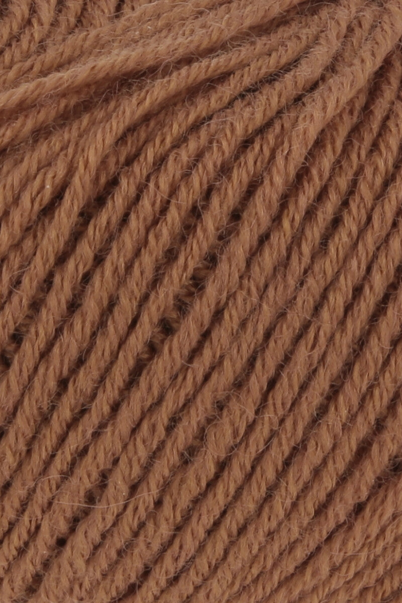 Lang Yarns Atlantis – 50g / 135m – Nougat (0015) – detail