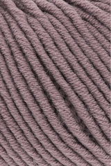 Lang Yarns Merino 70 – 50g / 70m – Dusky Pink (0248) – detail