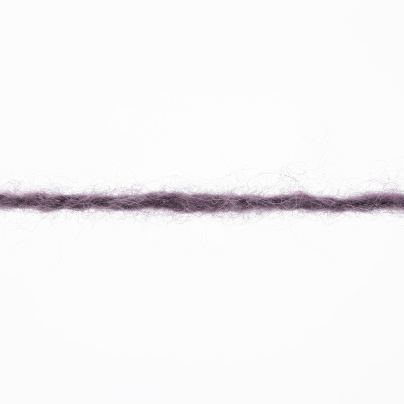 Lang Yarns Cashmere Premium Yarn, 115m / 25g – Eggplant Mélange (0180), yarn strand