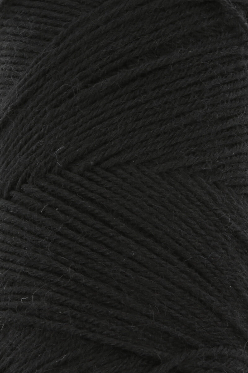 Lang Yarns Jawoll Yarn, 190m / 50g – Black (0004), yarn texture