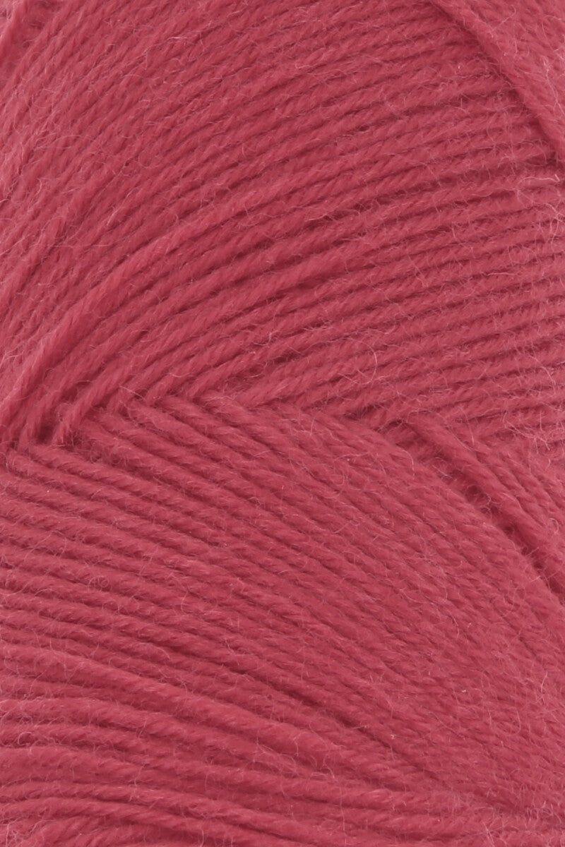 Lang Yarns Jawoll Yarn, 190m / 50g – Red (0060), yarn texture
