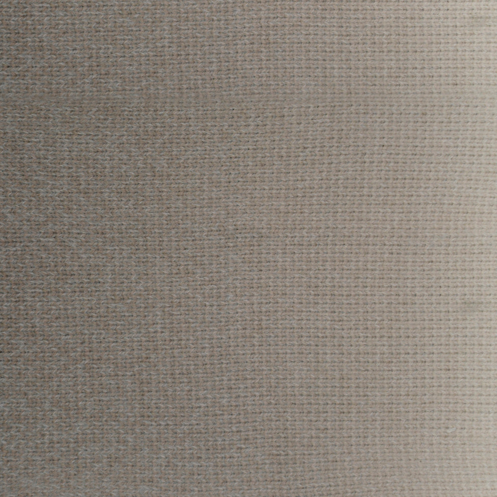 Círculo Marfim – Fio acrílico degradê (400 m / 200 g)