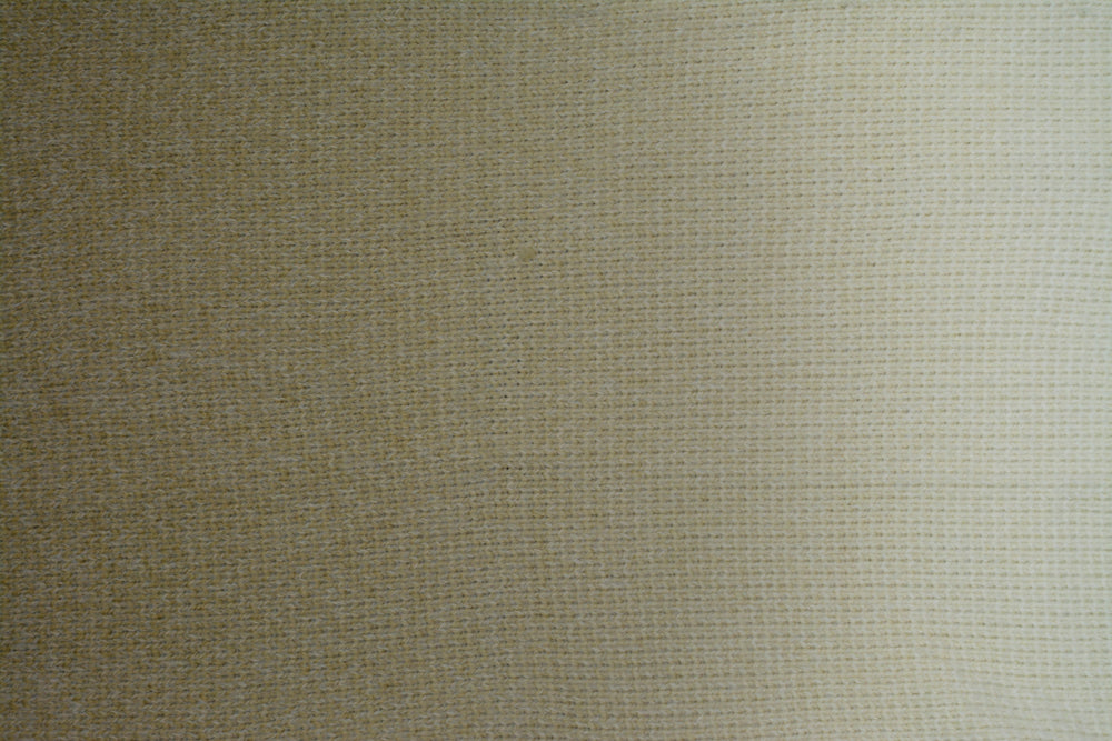 Círculo Marfim – Fil acrylique dégradé (400 m / 200 g)