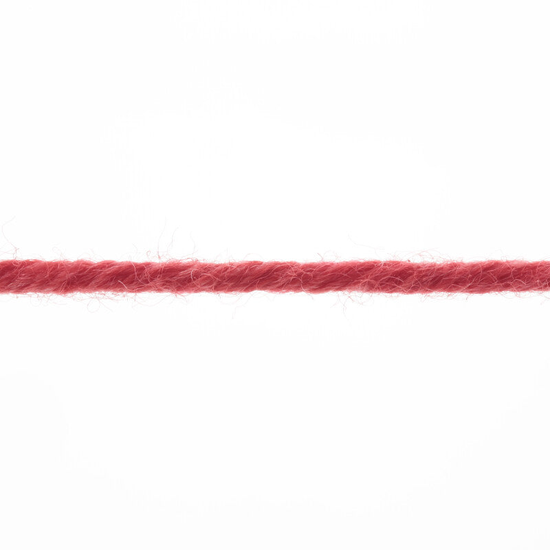 Lang Yarns Merino+ Color – 100g / 180m – Rose/Orange/Red (0208) – yarn texture