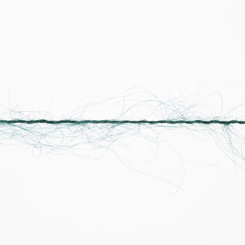 Lang Yarns Lace Yarn, 310m / 25g – Dark Green (0018), yarn strand